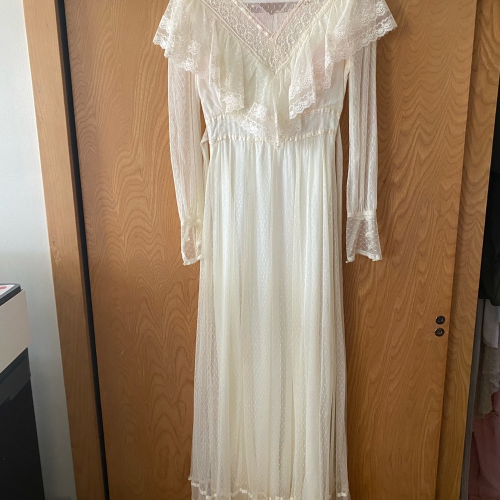 Gunne Sax Vintage Lace Cream Maxi Dress